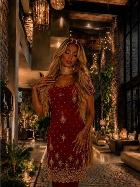 Embellished Red Dress with Intricate Details Size Small